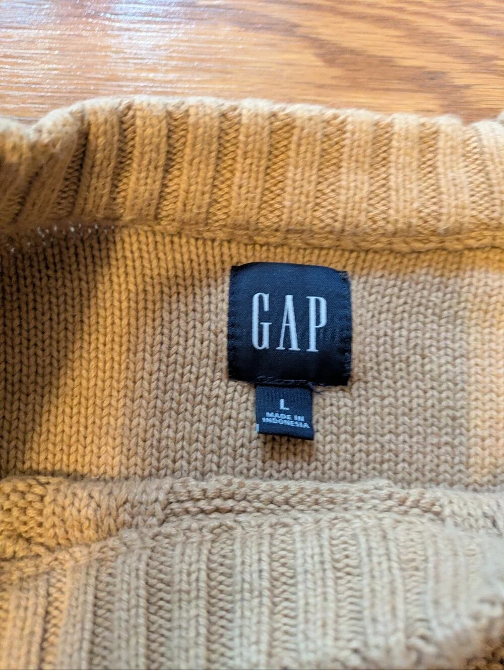 Gap Cable Knit Crewneck Driver Sweater